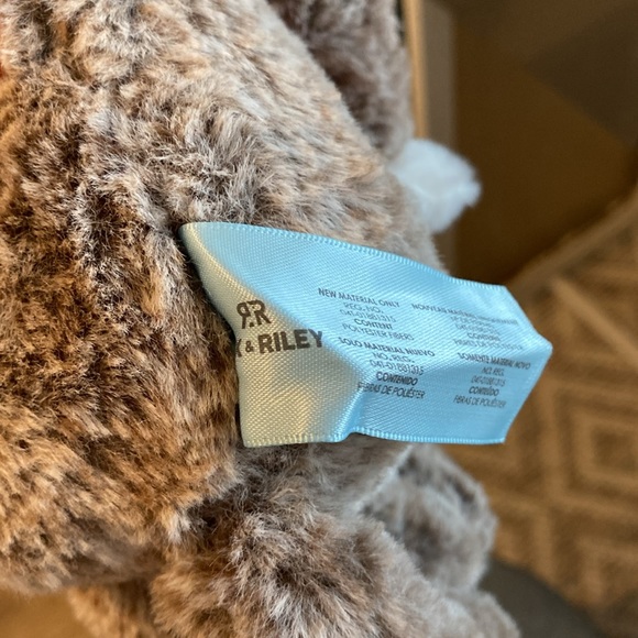 NANDOG PET Plush monkey pet toy with squeaker NWT 🫶🎉 - Picture 6 of 9